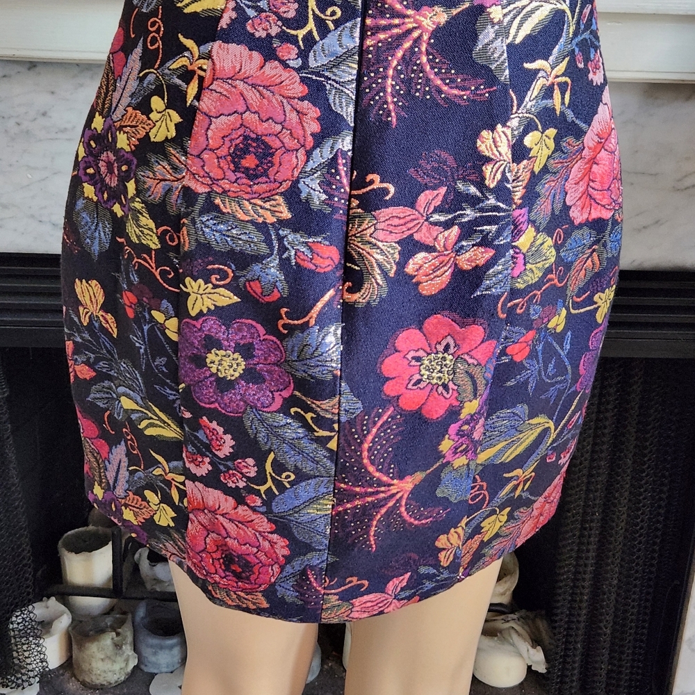 Bebe Black Mini Brocade Dress Sz 4 Floral Strapless Party Metallic Dark Romantic - Picture 11 of 11